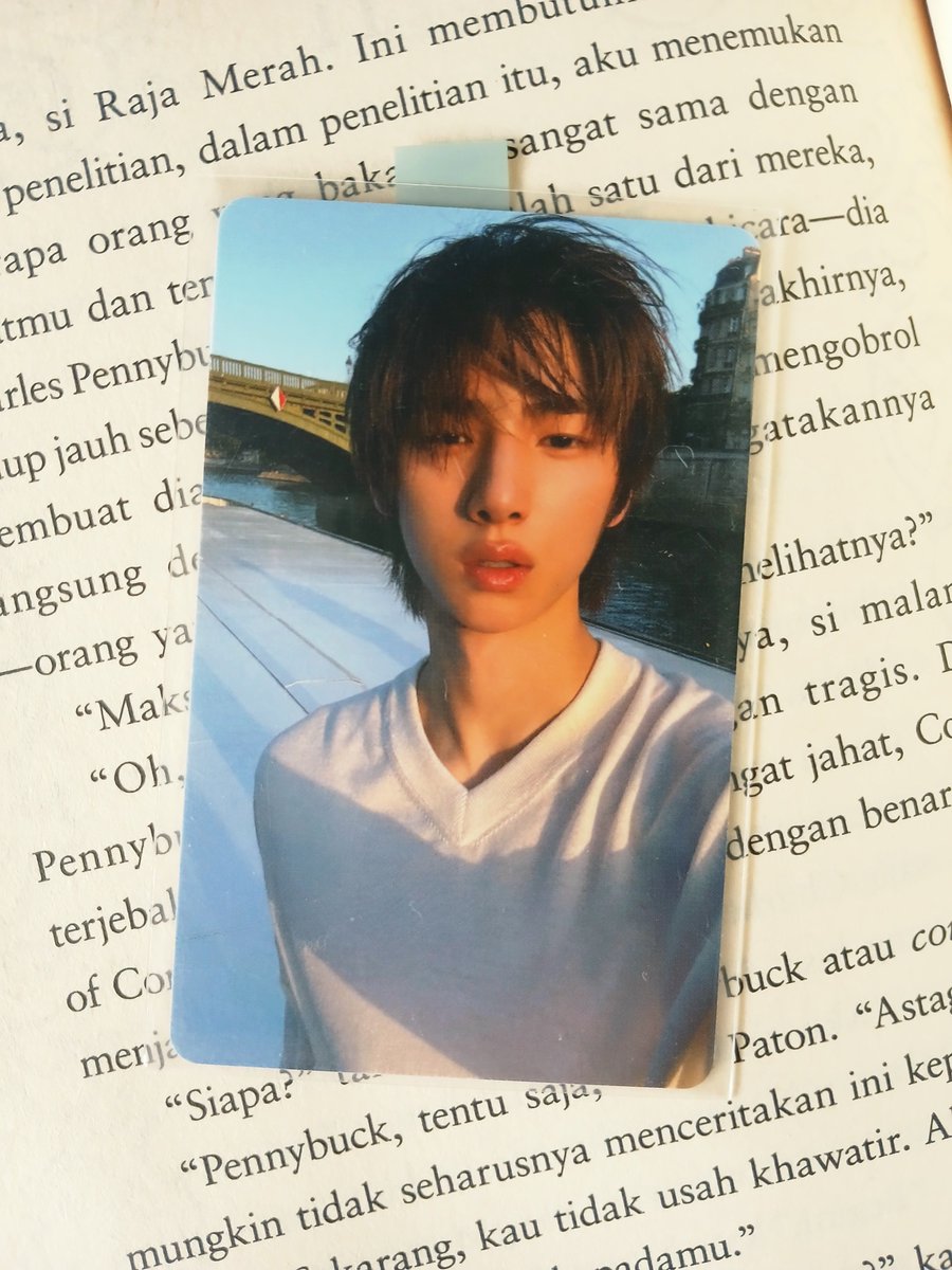 Herrsyy456's tweet photo. Photocard juhoon yang sayang untuk di lepass 🤲🫠🫠🫠☝️HOTT walaupun kaos an doang☝️😋😋🤏🤏
pypd paris https://t.co/I0DfP2EisL