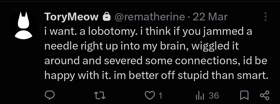 ToryMeow's tweet photo. Like yall needa see some of this. I was a deadass tweaker 😅 I kind of cant believe that this was me. https://t.co/JmfRRhyxOk