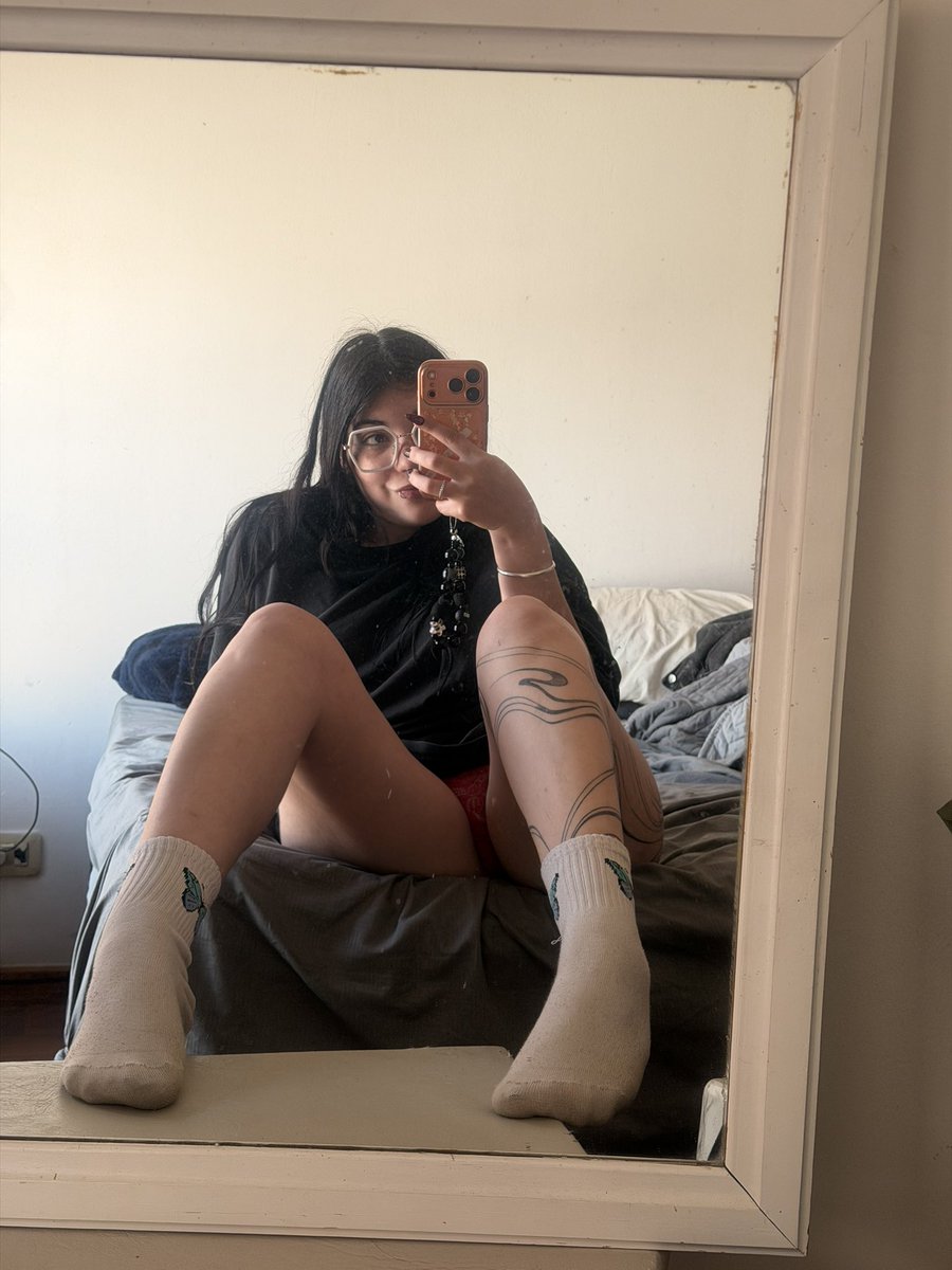 deitylilithx's tweet photo. Good morning for me that I just got dick 🤤 you get the crumbs (my dirty socks) https://t.co/OzL0ysaBvP