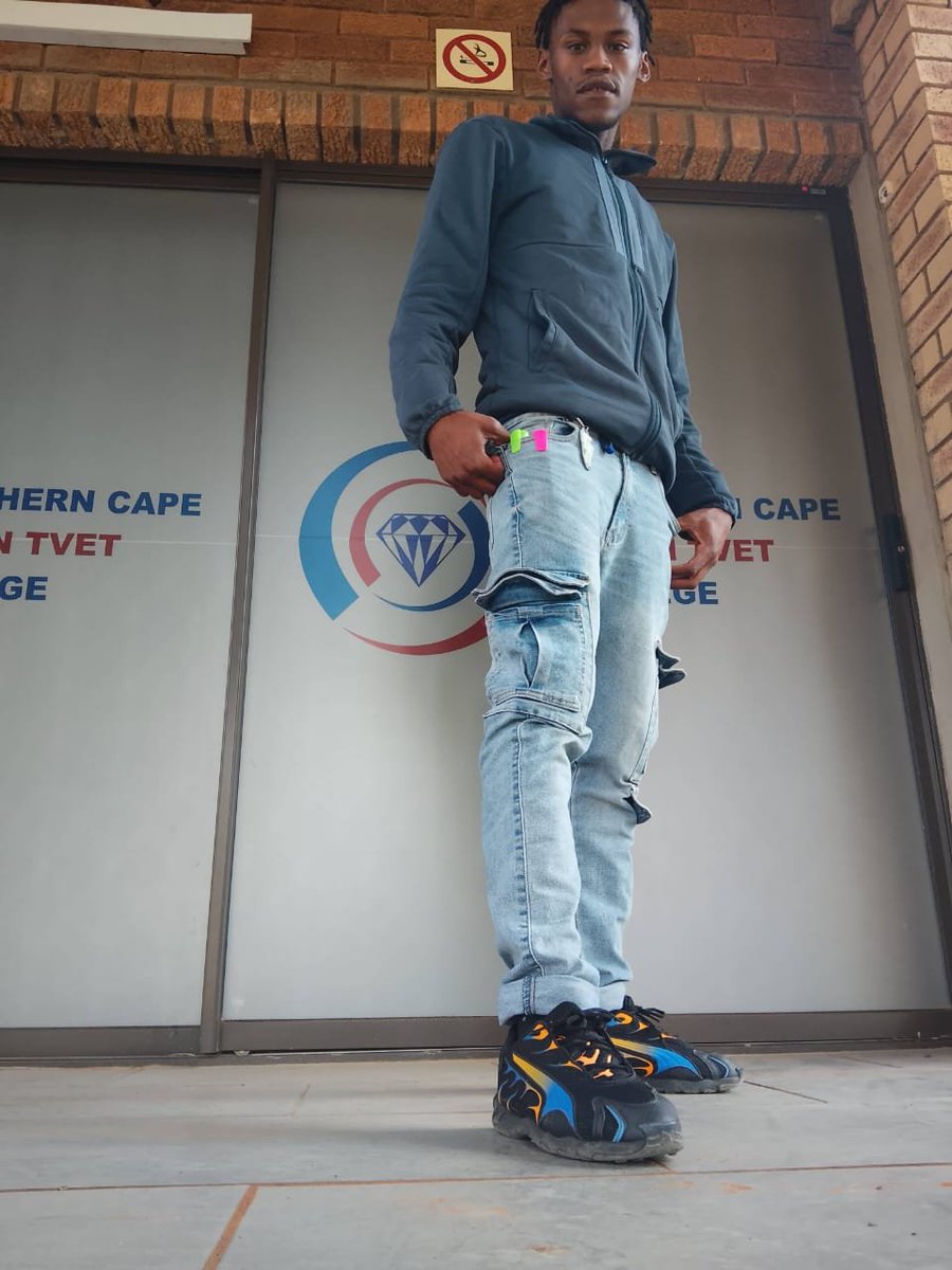 katlegoimpiloXV's tweet photo. Inspired by Asap rocky ✨️ 🙌 💖 https://t.co/bX7n30rnCY