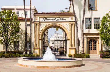 TacoTakis's tweet photo. Paramount Pictures studios is leaving California because of the lawsuit against Warner Bros Discovery merger 6 months ago and according to the Attorney’s General of California 

This means that’s Hollywood is officially cooked.💀💀💀💀 https://t.co/HCQ5aZx7I0