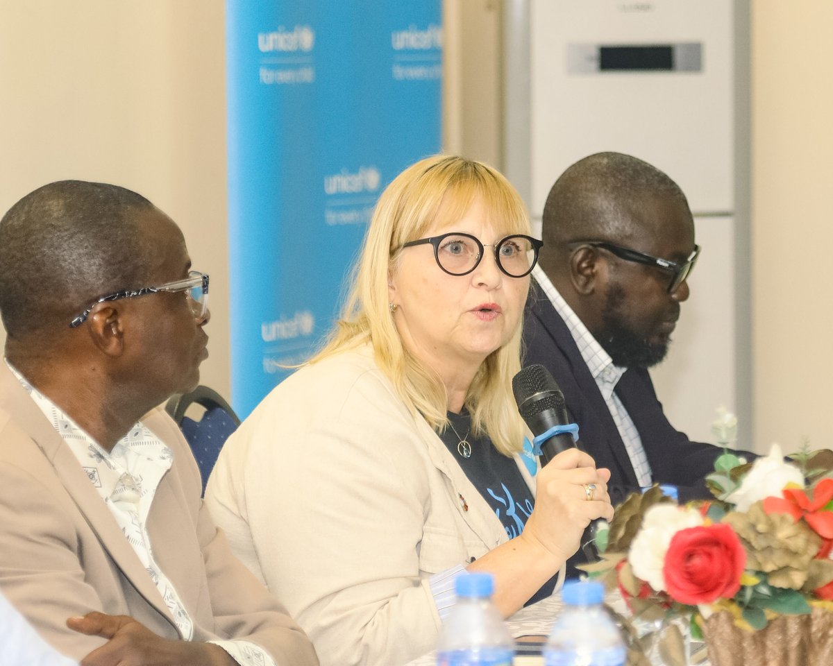 UNICEFSL's tweet photo. Turning data into action.
As the Sierra Leone #MICS2026 validation workshop opens, experts are coming together to review evidence that will help shape the future of children and families across the country.

Stats_sl
UNWomen

#ForEveryChild #MICS2026 #DataForChildren https://t.co/ucPkVLLkFK