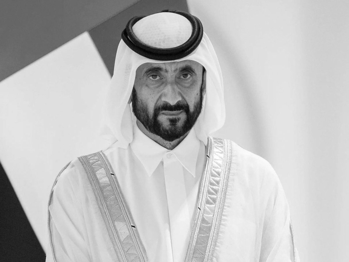 1N3as's tweet photo. تبكيك دار الحيّ مع آل مكتوم
و ارضٍ خطيت بروضها مع ثراها

تبقى بطيب الذكر في صدورنا دوم
سيرة وفا ما غاب عنّا سناها

نم في ذرى الرحمن يا صفوة القوم
روحك عسى الفردوس غاية جزاها https://t.co/Umn0pAYQof