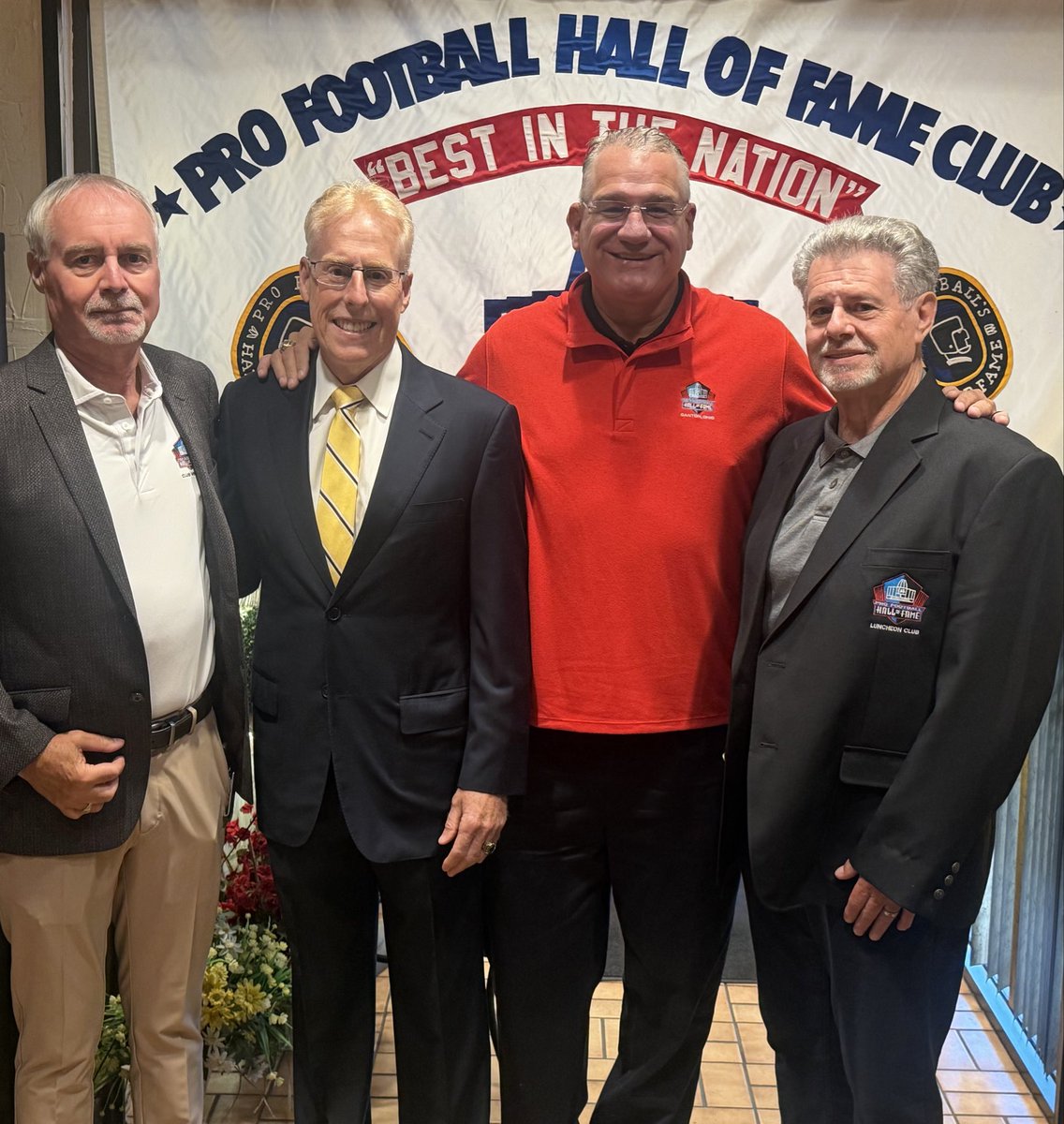 profballhoflc's tweet photo. Pro Football Hall of Fame Luncheon Club
Meeting #2

Mark Milano 
Jim Ballard

High School Football Playbook https://t.co/nN2CfzsK0R