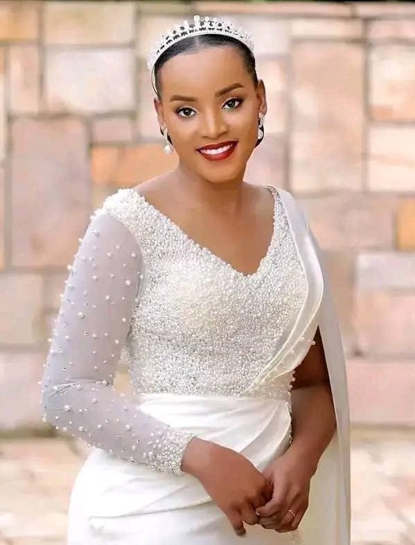 Busogakyc's tweet photo. We  Dearly Cherish You Her Royal Highness Inhebantu  Mama Jovia Mutesi Nadiope Nabirye,as you celebrate this day we for more years of fruitful Inspiration beyond Busoga.Happy Birthday Mama @KingNadiopeIV @JosephMuvawala @JustineLumumba @millybabalanda @mtnug @UgandaMediaCent https://t.co/Af9wdzYgoK