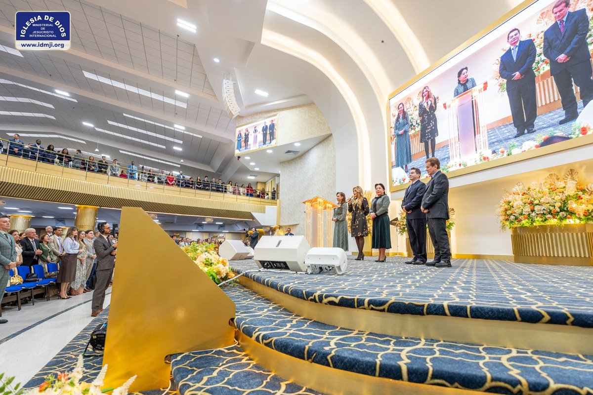 IDMJIoficial's tweet photo. Fotografías Inauguración Las Ferias, Bogotá, Colombia – 13 de septiembre de 2026
https://t.co/1lSsFDYOXA

📸 Compartimos fotografías de la inauguración del nuevo templo en propiedad de la Iglesia de Dios Ministerial de Jesucristo Internacional, en el barrio Las Ferias, Bogotá, realizada el 13 de septiembre de 2026.

Más de 4.000 creyentes se congregaron para participar del Estudio Bíblico realizado por nuestra Hermana María Luisa Piraquive, en el mismo lugar donde comenzó la Iglesia en 1972.

Esta celebración también contó con la presencia de familias de creyentes que han acompañado a la Iglesia desde sus primeros años en Las Ferias, así como de invitados que hicieron parte de este momento tan especial.

Fue una jornada de alegría, gratitud y celebración a Dios, recordando los inicios de la Iglesia y el crecimiento que Él ha permitido a lo largo de los años, desde aquellas primeras reuniones en espacios sencillos hasta la construcción de este nuevo templo.

Damos la gloria y la honra a Dios por esta gran bendición, por el cumplimiento de sus promesas y por permitir que su Iglesia continúe creciendo en Colombia y en diferentes lugares del mundo.