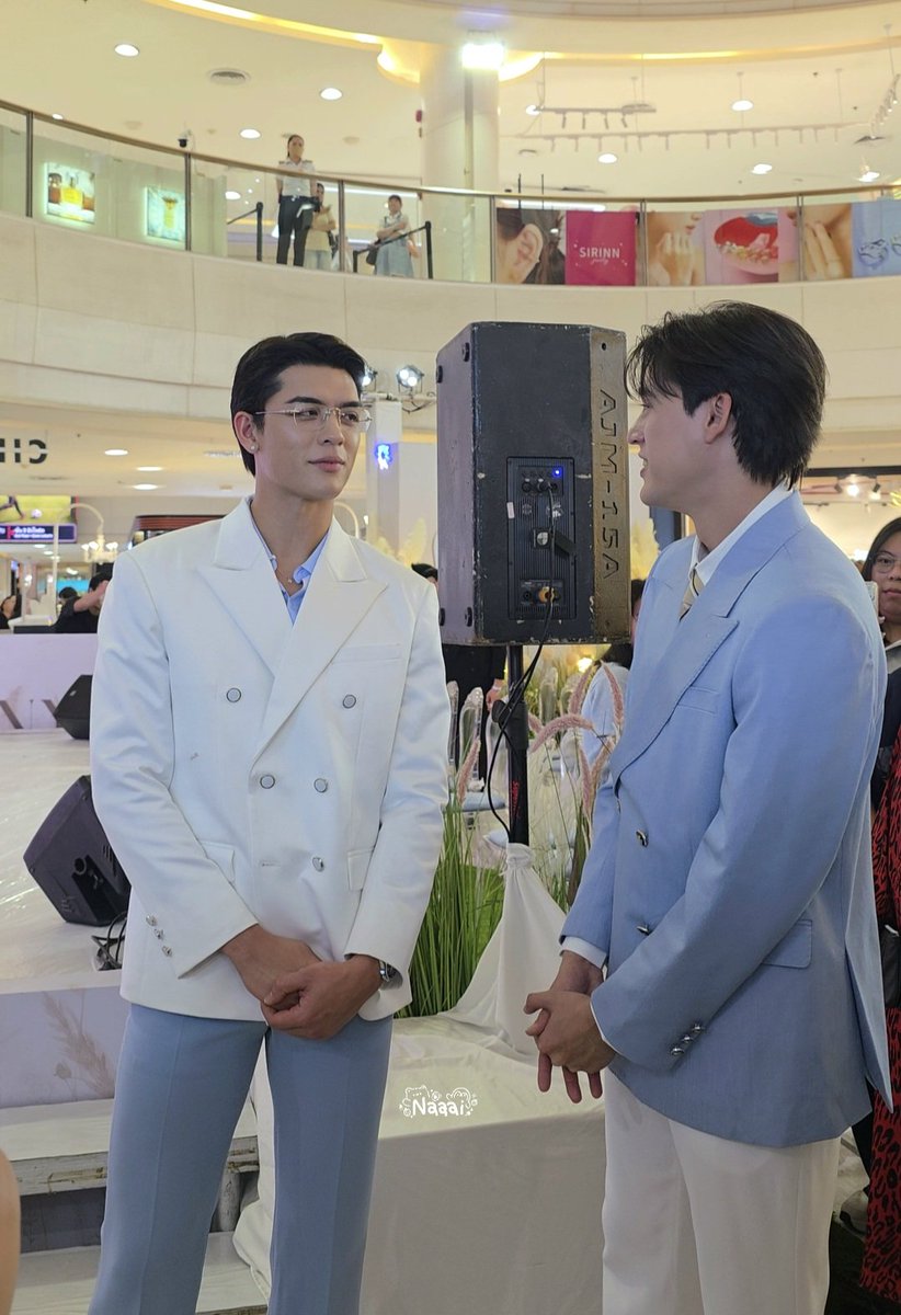 nu_naanana's tweet photo. มีโอกาสที่จะเห็นพี่จอสหน้าตรงไหมคะ 🤭

JOSSGAWIN MY DESTINY

#destinyclinicxJossGawin
#JossGawin https://t.co/5fEFewtyBS