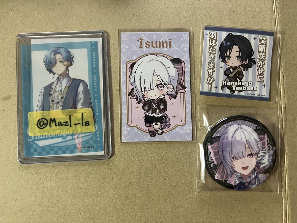 Mazl_le2's tweet photo. 【交換】🌈🕒 にじさんじ すぷれあ 1周年 1st Anniversary チェキ風カード 缶バッチ  シール HMV 特典 R 等身

譲｜画像(🤍💜)

求｜
チェキ⬇️
💜レア

缶バ⬇️
🩷デフォ

💜レア交換可能な方でご希望あったら特典シール1枚無償お譲り可能

お気軽にお声掛けください🙌🏻 https://t.co/D5pZ6FgCO7
