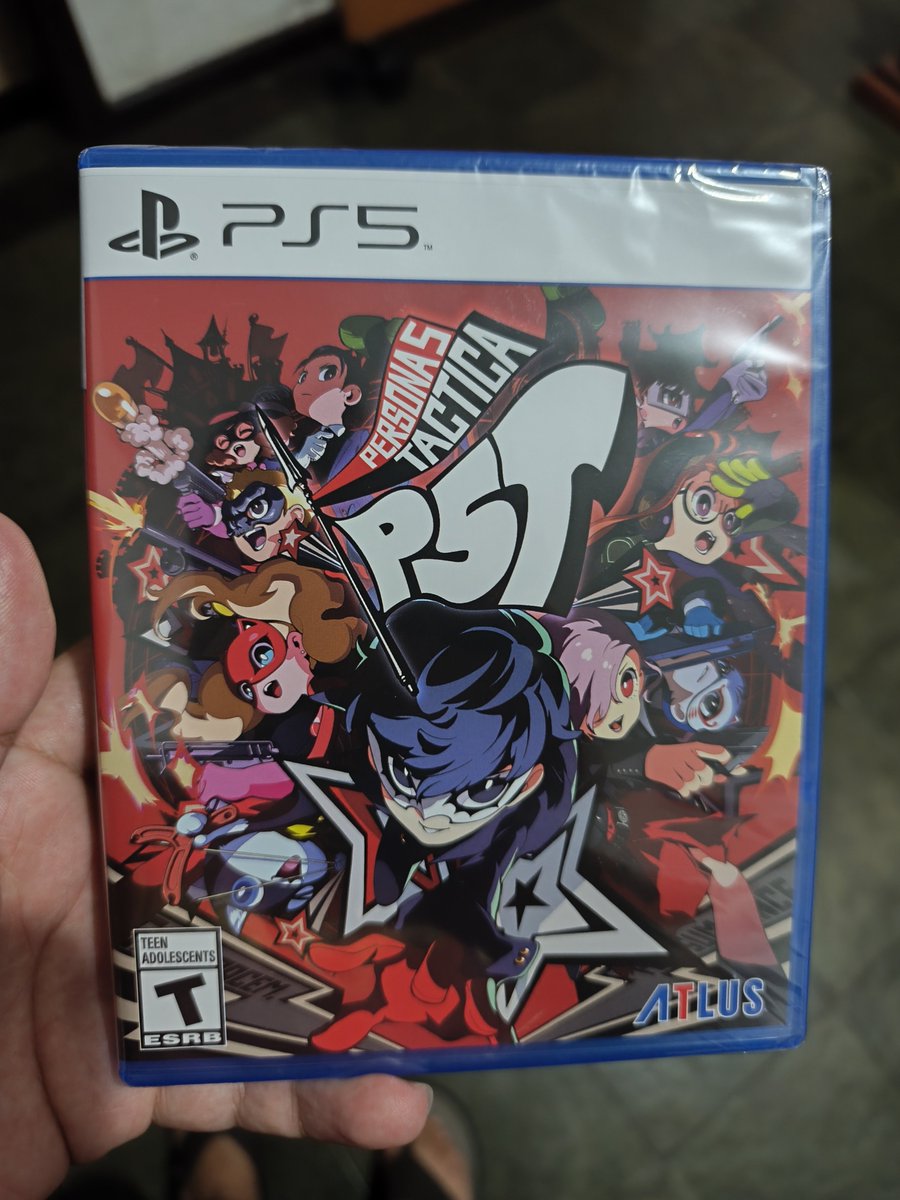 fabolvskyJRPG's tweet photo. Chegou o meu persona 5 tactica, agora falta só o BLUE Reflection quartet que também saiu pra entrega... https://t.co/NU8zDfLlyc