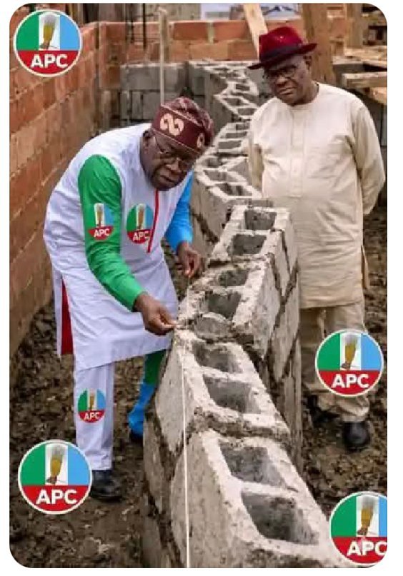 UDOBRITISH's tweet photo. @prinxe_B To be honest.  He's already an ancestor https://t.co/xYTuQHG5d7