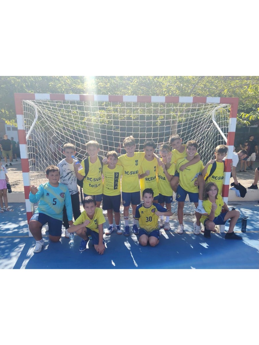 balonmanomarni's tweet photo. @C_E_Marni @FDMValencia @dipvalencia ¡Seguimos sumando minutos y experiencias de pretemporada!

El pasado fin de semana, infantiles, cadetes y juveniles volvieron a disfrutar de partidos y torneos, y nuestros alevines se sumaron también a la acción.

Marni, força💛💙
@comunitatesport @dbSportpress @Nostresport https://t.co/x2hkdWZ28e