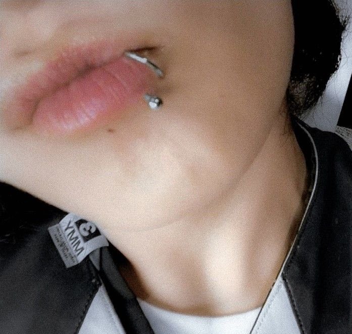 kthkoo_mal's tweet photo. literally missing his spider bites and eyebrow piercing 24/7 https://t.co/RF9SjD7Omj