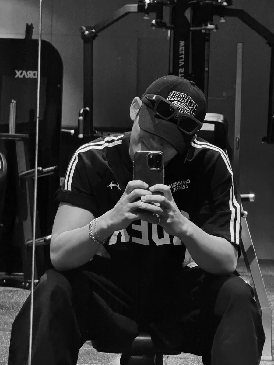 kmingggyu's tweet photo. https://t.co/bOOnnRT74o