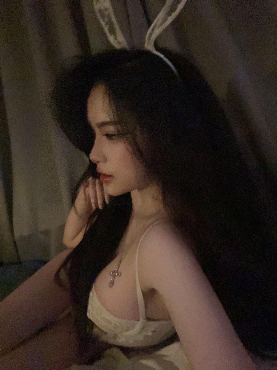gg6ibe's tweet photo. อีควีน
#เงี่ยนคนดัง #ชักว่าว #เงี่ยน #คนดัง https://t.co/GbcqiUTO4R