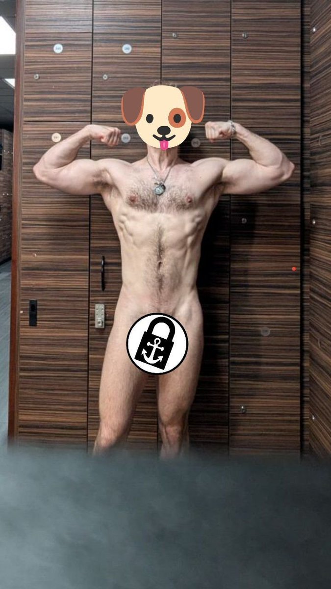 SmileyThePup's tweet photo. Cock cages in *my* locker room? 
It's more likely than you think...

New cage by @AnchaWare coming soon

#gaychastity #teamlocked #locktober #lockedpup #caged #malechastity https://t.co/Am3XEFRIAY