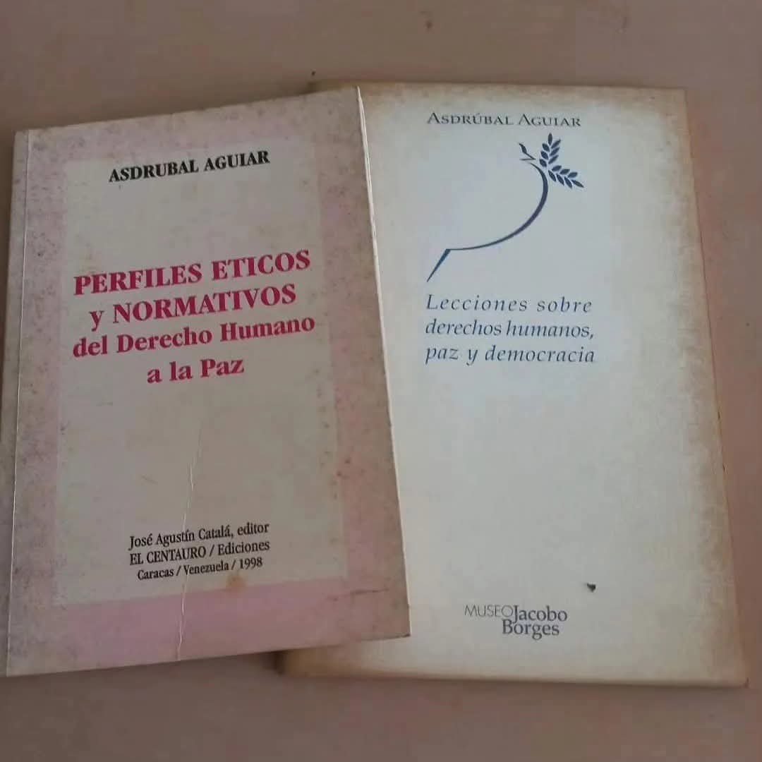 jpenalver's tweet photo. Hoy 21 de septiembre, Día Internacional de la Paz, conviene releer al doctor Asdrúbal Aguiar Aranguren. https://t.co/2VS6zt4Rc8
