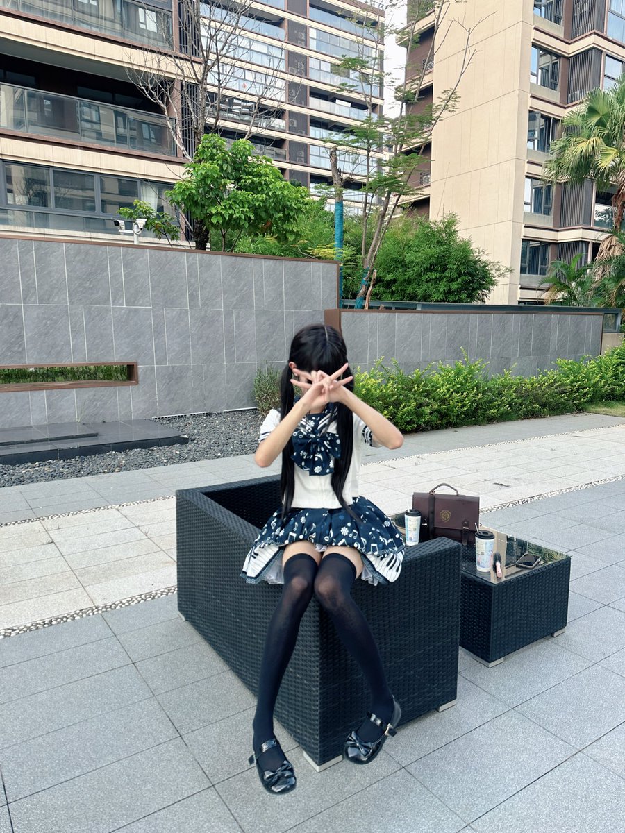 Jie2bpm's tweet photo. 可以只喜欢我这一只小猫吗 https://t.co/DnZxnS4WEu