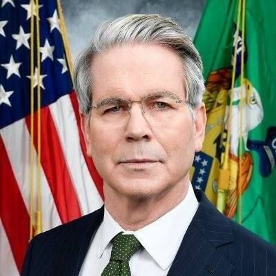 Cointelegraph's tweet photo. 🇺🇸🇨🇳 LATEST: Treasury Secretary Scott Bessent said 12-hour talks with Chinese Vice Premier He Lifeng covered economics and AI. 

He added that Trump and Xi’s relationship has brought stability to US-China ties ahead of Xi’s Washington visit. https://t.co/8odw69yuM8