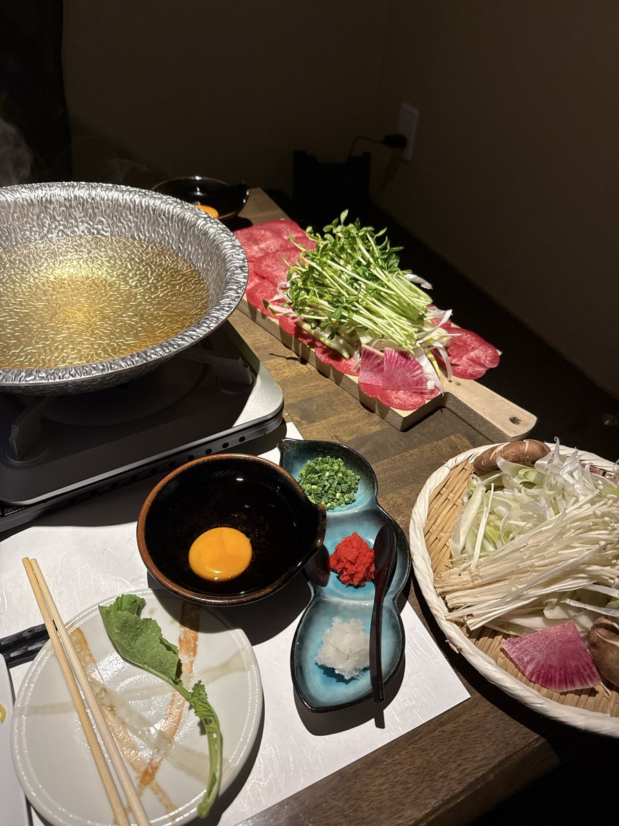 mog3_ch's tweet photo. 昨日タンしゃぶ美味しかった〜 https://t.co/sMtT0pacAz