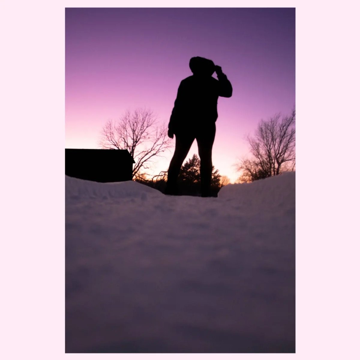 HallieBegawpi's tweet photo. A little fun in the snow https://t.co/efzKlyzkYi