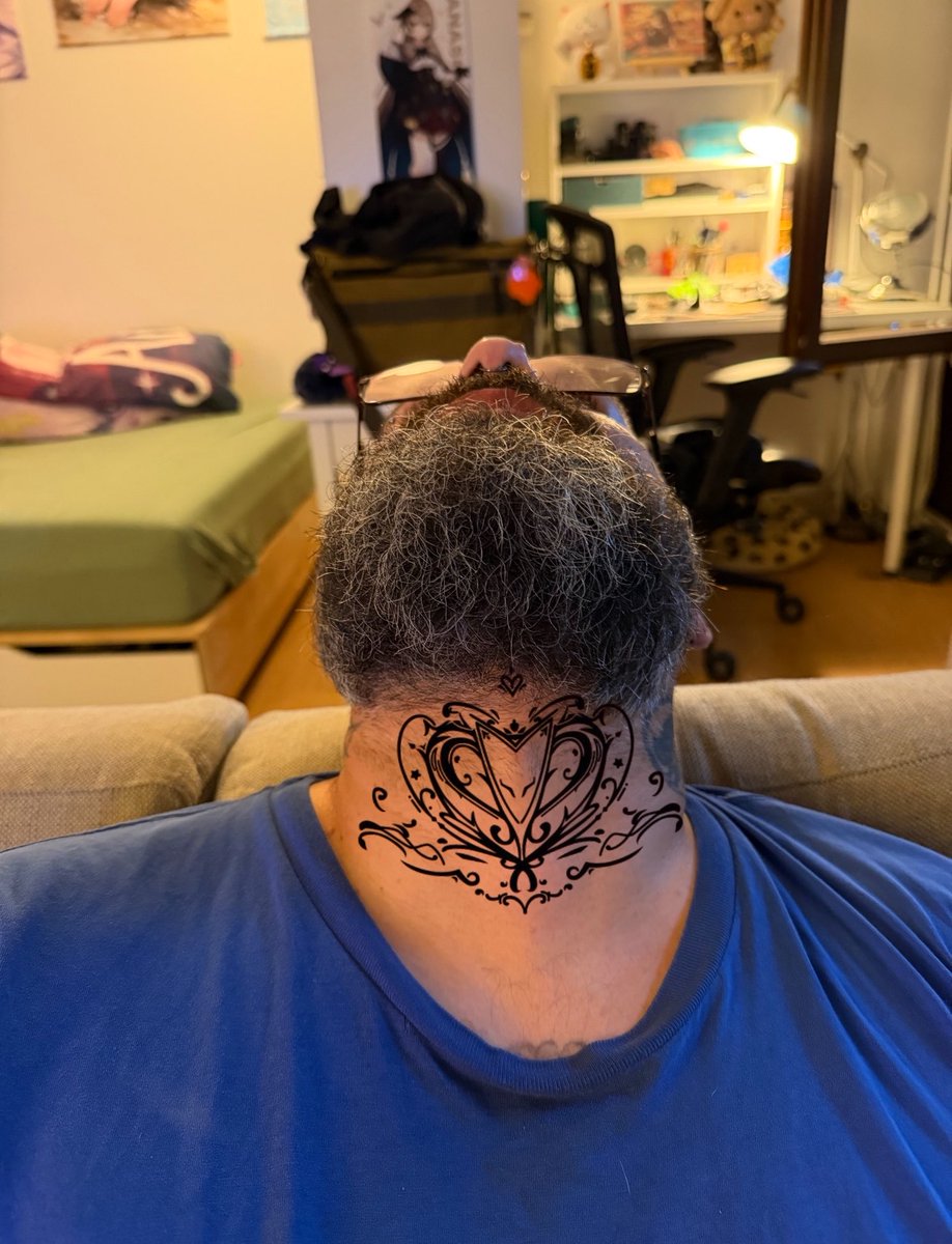 HCLI507's tweet photo. So, planned the next two Tattoos 😅

Fubuki Kingdom on the Throat and Senchou AHOY over the Eyebrow 👌🏻

I think the Throat gonna be next Month if possible https://t.co/AGZsYOlZZY