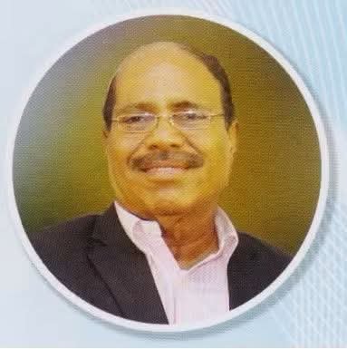 BS_Prasad's tweet photo. இன்று சைதாபேட்டை நீதிமன்ற பின்புறம் ஸ்ரீ நகர் காலனி அருகில் உள்ள தேனீர் கடையில் மிக நேர்த்தியாக உடையணிந்த   இரண்டு இளைஞர்கள் புகைபிடித்துக்கொண்டே இப்படி பேசிக்கொண்டார்கள்..

கொஞ்சம் காலத்திற்கு முன் அண்ணா பல்கலைகழகத்தில் உள்ளே நடந்த மாணவி வன்கொடுமை நிகழ்விற்கும் இந்த ஜெம் வீரமணிக்கும் ஏதோ தொடர்பு இருக்கலாம்  என்று...

ஏன் அந்த சார் இவனாக இருக்ககூடாது என்று சந்தேகத்தையும் எழுப்பினர்..

நான் ஒன்றும் புரியாமல் அவர்கள் பேசுவதை கவனித்த போது  இதோ இந்த திசையில் தான் அண்ணா பல்கலைக்கழக கோட்டூர்புரம் பக்கம் இந்த ஜெம் வீரமணியின் Anna Gem School இருக்கிறது என்றார்கள் நான் சற்றே உறைந்துவிட்டேன்...

ஆம் இந்த கோணத்திலும் காவல்துறை தனது புலனாய்வை செய்யவேண்டும்.

விடைகிடைக்காத யார் அந்த சார் என்ற கேள்விக்கு ஒருகால் பதில் கிடைக்கலாம்.

Padmanabhan kaliyaperumal
Chief Minister of Tamil Nadu .
Greater Chennai Police .

பகிர்வு