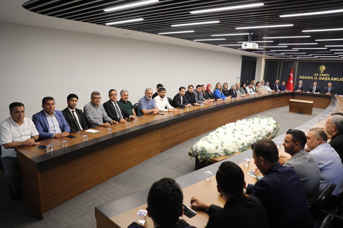 SultanKssp's tweet photo. İl Başkanımız Sayın Mustafa Özkan’ın başkanlığında gerçekleştirdiğimiz haftalık olağan İl Yönetim Kurulu toplantımıza, Yüreğir Belediye Başkan Vekilimiz Sayın Tarık Özünal da katılım sağladı.

Nazik katılımları ve değerlendirmeleri için teşekkür ediyoruz.

@avmustafaozkan https://t.co/HxPJIU6GNC