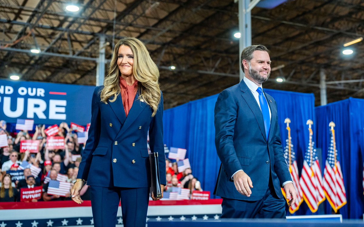 KLoeffler's tweet photo. Honored to join @JDVance on the road last week in Olathe, Kansas alongside so many incredible patriots.

Hardworking Americans come first in the Trump Administration. Whether it’s farmers, machinists, waitresses, or small business owners, they keep our communities going strong. https://t.co/wYC6Yi18ps