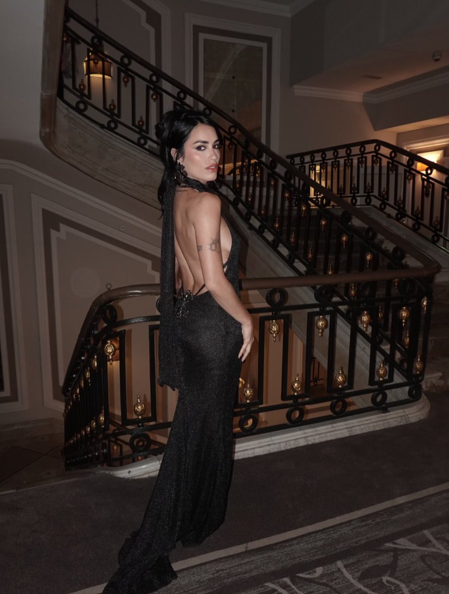 threadslali's tweet photo. lali esposito. https://t.co/K8t1dzRTXE