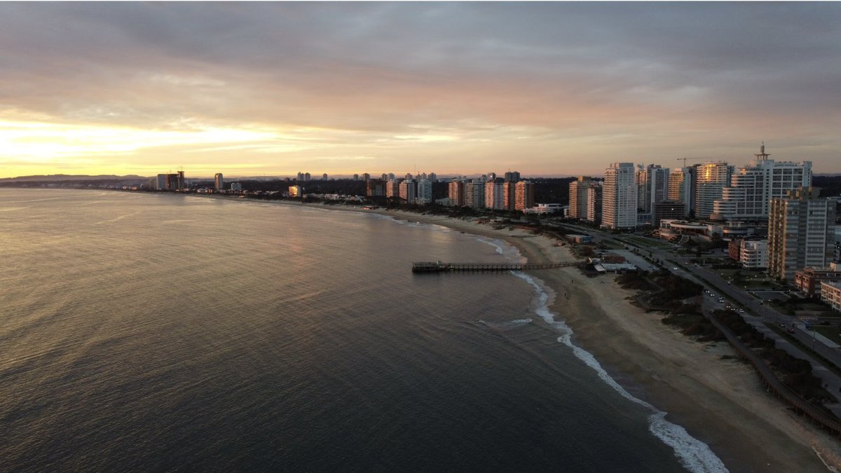 kasafinderio's tweet photo. Everyone wants a summer in Punta del Este.
What about owning the apartment?

$175,000 gets you 2 bedrooms in the Peninsula, steps from the beaches, restaurants, cafés and the port.

Would you use it for summers—or stay longer? https://t.co/qrL73uRm0M