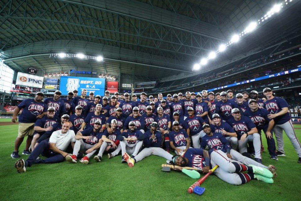 SleeperBraves's tweet photo. NL East Titles Since 1995:

Atlanta Braves: 19 
Philadelphia Phillies: 7
Washington Nationals: 4 
New York Mets: 2
Miami Marlins: 0

The Braves own the NL East https://t.co/Cm3GX2hktn