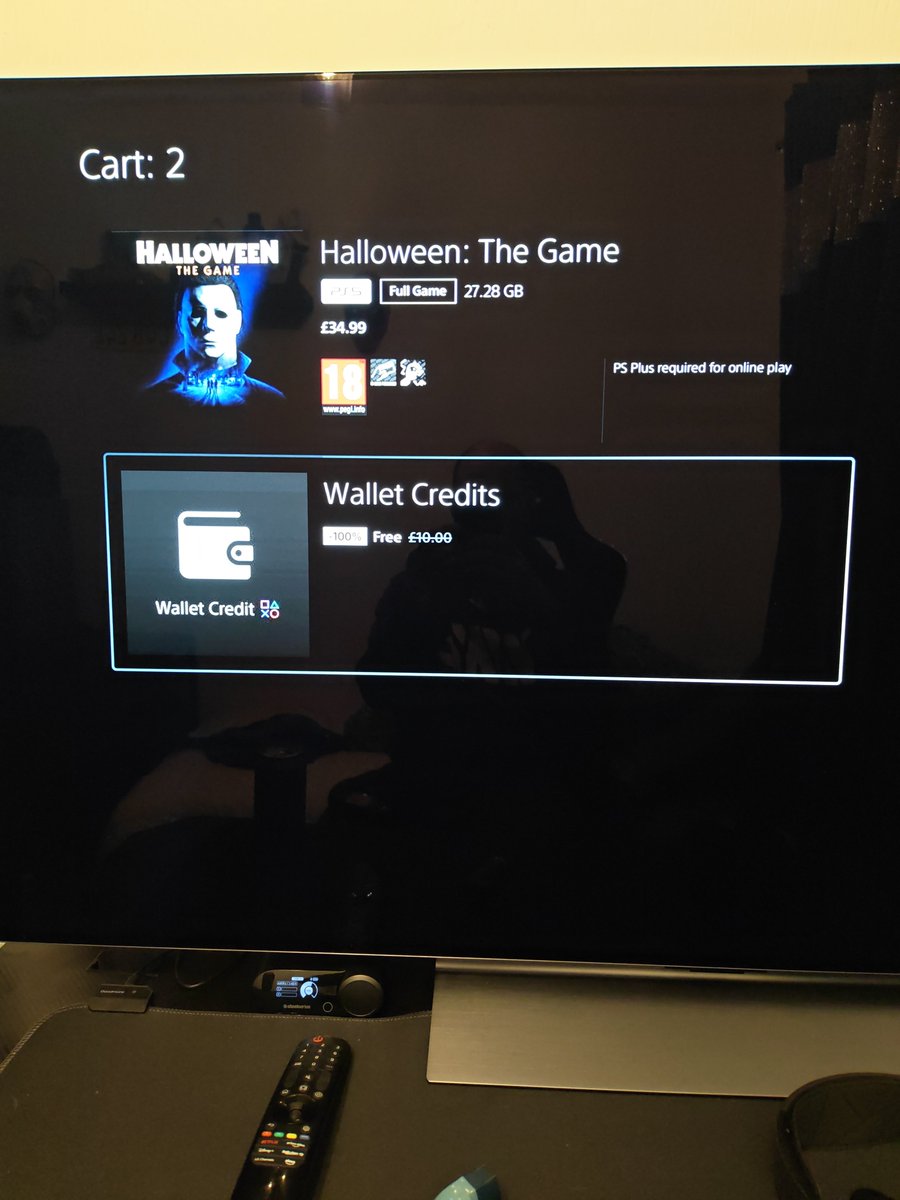 CLFD_NOBODY's tweet photo. #psn giving £10 credit if you buy certain games now 
wtf #playstation https://t.co/IHSdJPzYlN