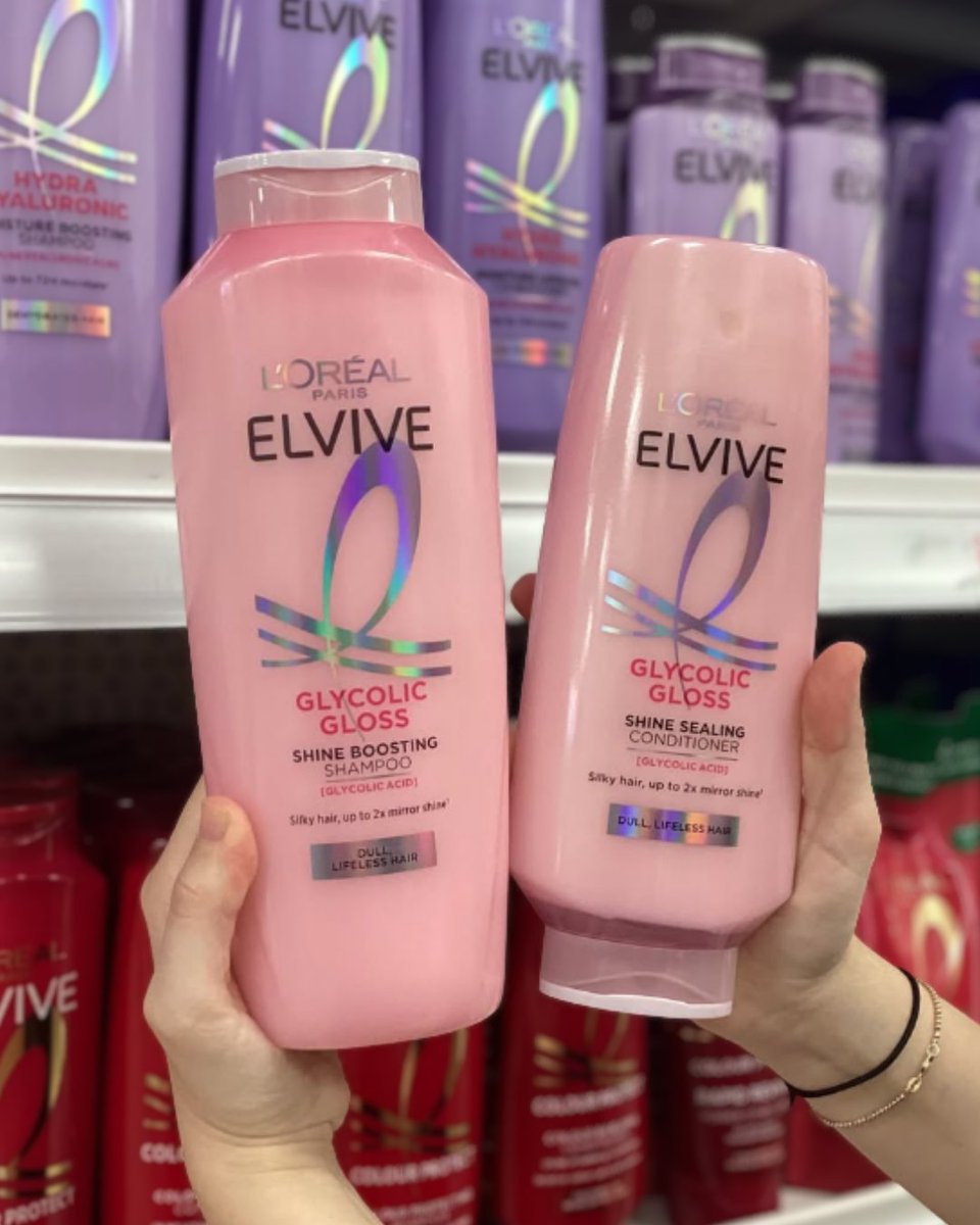 SaversHB's tweet photo. Glossy hair starts here 💕✨

Give dull hair a glow-up with L'Oréal Elvive Glycolic Gloss!

Shop now👉 https://t.co/0iyuC6CNCv

#loreal #glasshair #savers #savershaul https://t.co/Q7hlZNr1Hc
