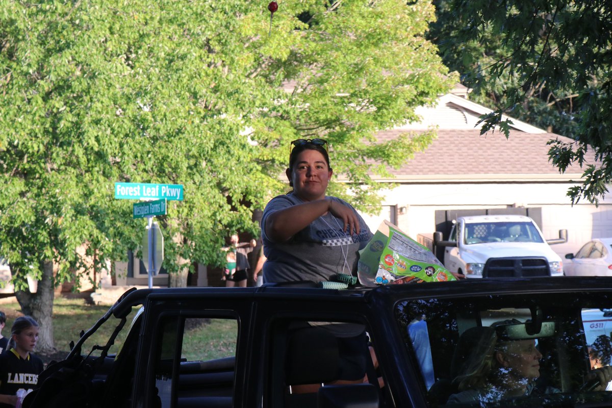Rockwood community members enjoy the Lafayette High homecoming parade.