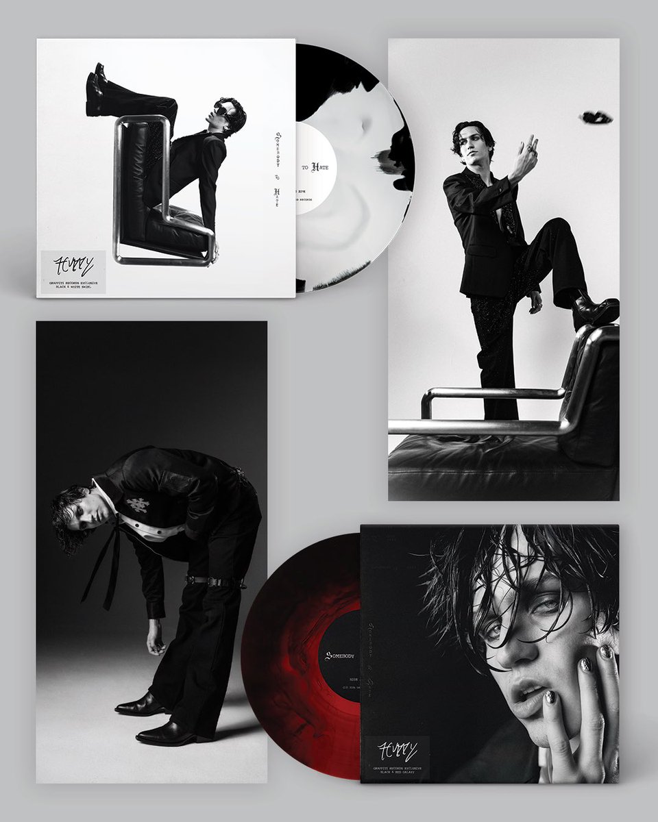 GraffitiRS's tweet photo. Graffiti Records x Huddy - Somebody To Hate

🖤 Standard Edition “Black &amp; White Swirl”
💔 Alternate Edition “Black &amp; Red Galaxy”
🖋️ Signed Posters available for each.

*Follow &amp; repost to enter for a chance to win a free copy* https://t.co/x4TSf43xvD