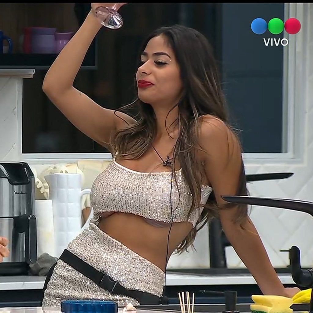aalgodoy_'s tweet photo. amoooor 💋 estas son las mías https://t.co/REZDEN1eAa