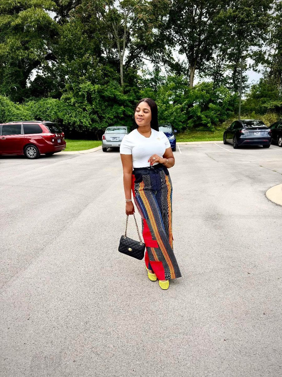 stellamitchelln's tweet photo. Forever a bestseller. Thank you, my Fabwoman, for sharing your cute picture with us. You look super cute in your pants. Order yours today. https://t.co/TwUB4J05LD