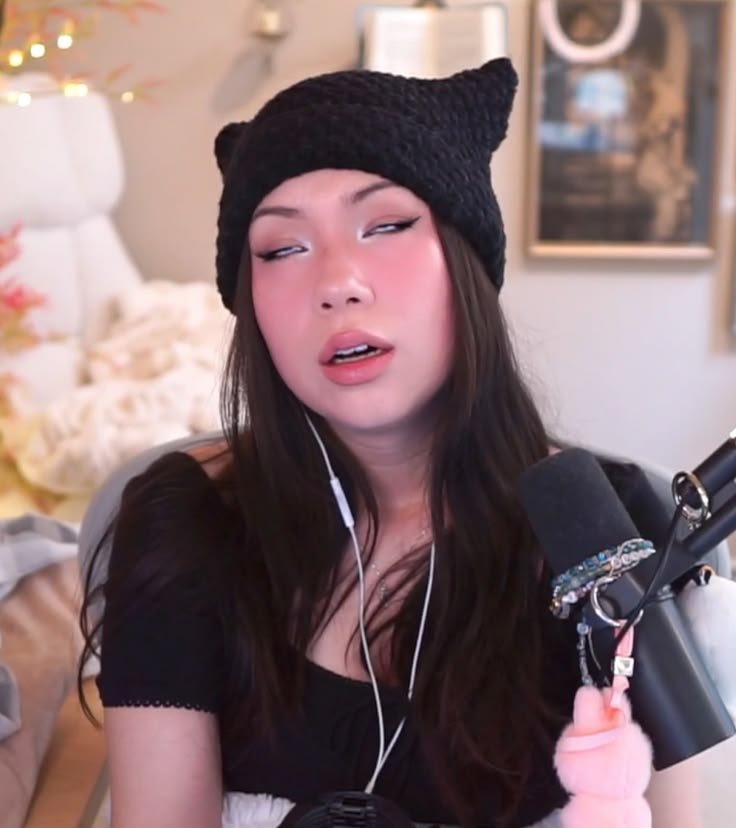 KpopGoony's tweet photo. Look like jodi just came 🤤 #jodi #quarterjade #cum https://t.co/vOQ4RbHduM