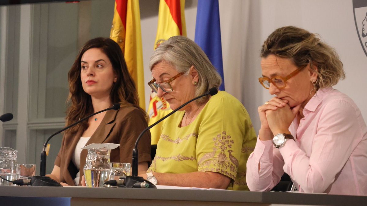 AragonCSIC's tweet photo. 🧬 Uno de los encuentros de divulgación científica europeos más esperados y que, por segunda vez, se celebra con la coorganización del Gobierno de Aragón, @unizar y @CSIC

👩‍🔬El CSIC Aragón estará representado por personal investigador de la EEAD, ICB, INMA e ISQCH https://t.co/xjUVzAdkWg