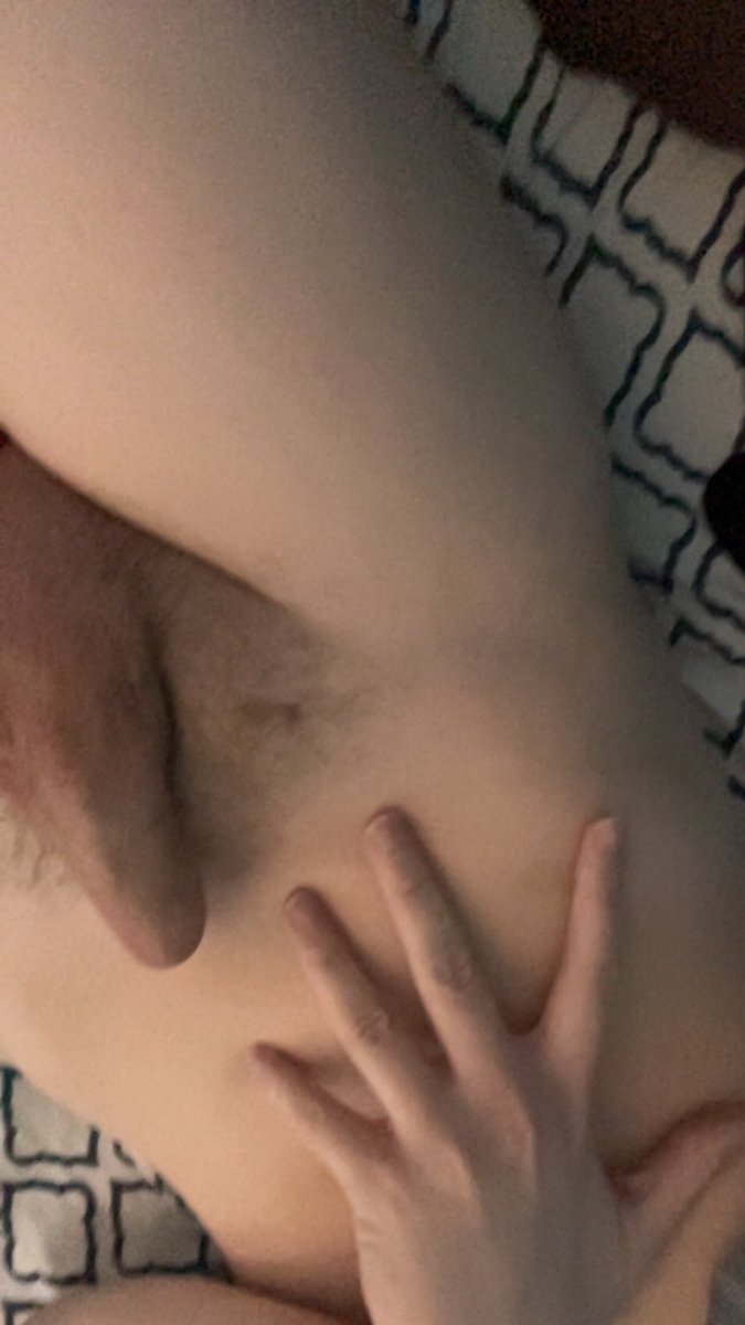 dumb_boy_thing's tweet photo. do you feel positive about a needy femthing partner waking you up with butt in your face? :3

#femboy #nsfw #nsfwtwtًً  #gay #bi #estrogenizedMALE https://t.co/Giu65w2Fpe
