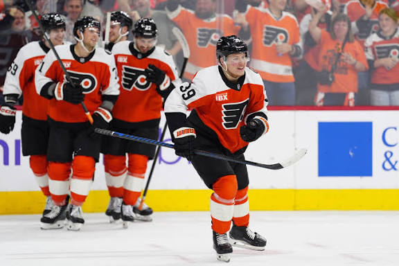 RinkyReport's tweet photo. Brière on Michkov: "He decided to, even though he didn't have a lot of time, he completely changed what he was thinking of doing, just going on vacation and having fun. He decided to take care of himself, and it showed in the last stretch of the season, which I think mentally was a good thing for him to see, 'Hey, I took care of myself. Look at the impact I was able to have.' I think he went with that mentality into the offseason, with instead of 10 days to do it, having three or four months, and then that's kind of what you see in how he looks at the moment, and how he just walks around with a different swagger than he had probably two years ago." per Adam Kimelman #LetsGoFlyers #NHL