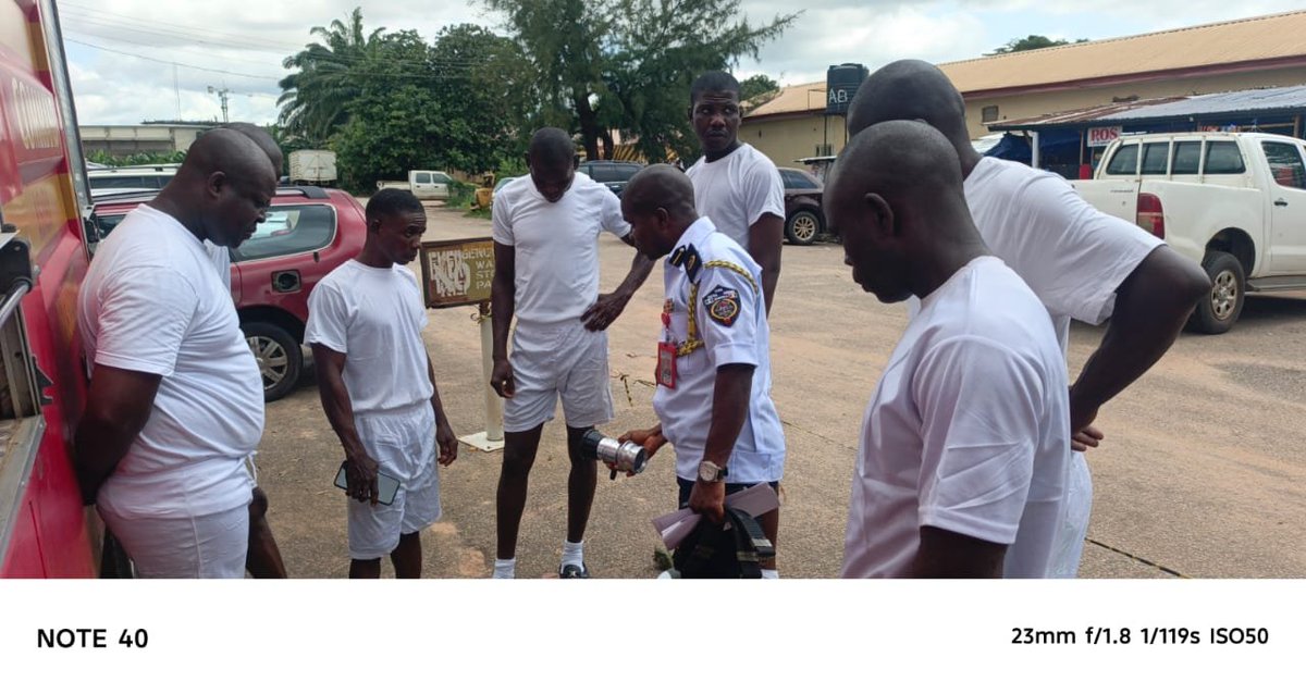 Douglazevil's tweet photo. Thank you your Excellency @RtHonSheriff for answering our call
Your boys are at work 
We vow to serve with strength and unity 
Thank you very much sir. @RtHonSheriff https://t.co/IJHTStWVEu