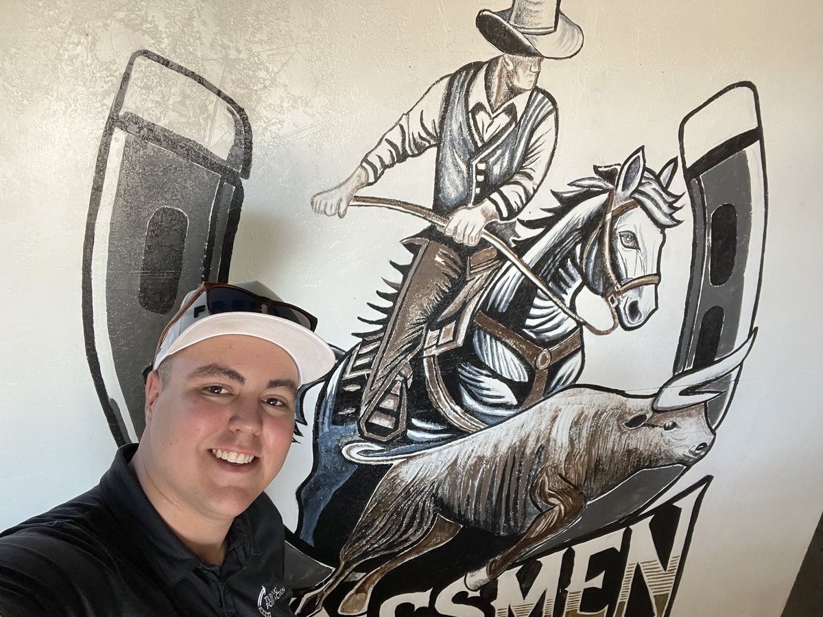 chrisroseaz's tweet photo. I had such a great time tabling at the Mohave County Rodeo this past weekend with the Day family for voter registration! We made so many great connections, had some great conversations, and overall had a lot of fun. I’m so grateful for every opportunity to get out into our communities, connect with people, and encourage others to get registered and get involved! 🇺🇸