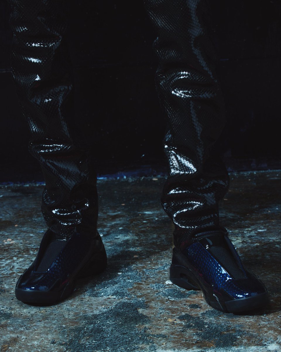 MOWALOLA_'s tweet photo. Patent Croc Jordan 14 Mules 

ON THE WAY. https://t.co/UFlDyp1oNE