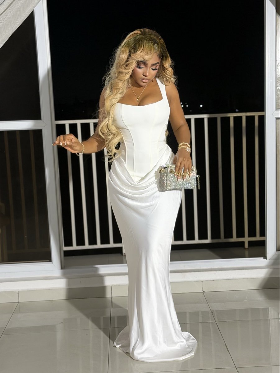 kassia_kx's tweet photo. Last night was a whole vibe. Lagos All White Party did not disappoint! https://t.co/u40EdWDzqM