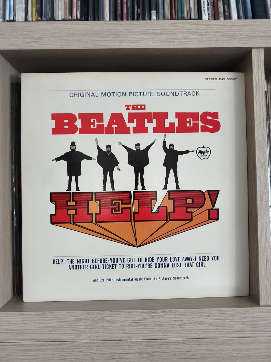 Lorrain1's tweet photo. The Beatles 🇬🇧 
Help! 1965 (1976)
🇯🇵 Apple https://t.co/iahAVl3zPM