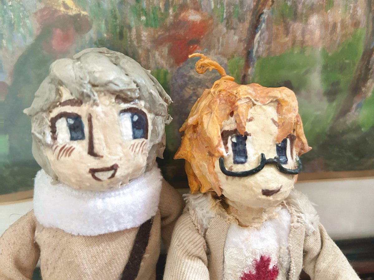 cosmosleft's tweet photo. #ruscan dolls https://t.co/scnjoS6oTb