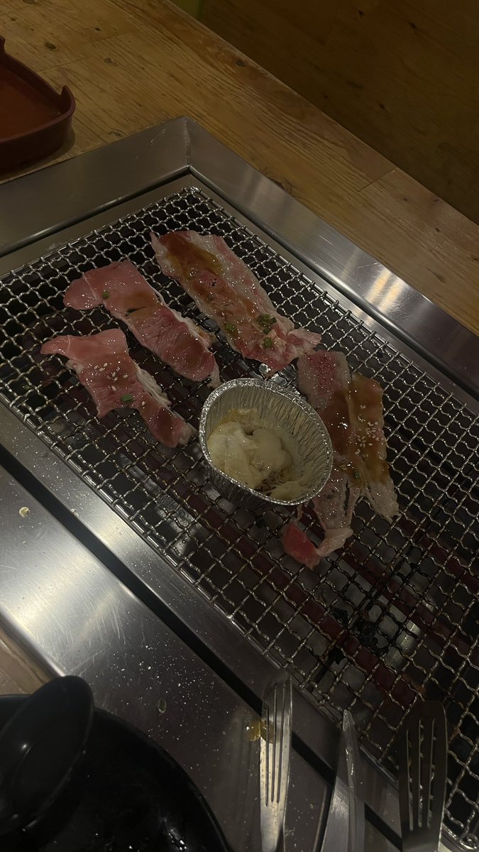 NotAvailab1q's tweet photo. คนเดียวตลอดไปปป ;( https://t.co/ZDq3G6VPqF