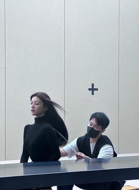 frankthatshit's tweet photo. 보고도 너무아름다와 믿기 힘들었던 고윤정 사진들 (실물 보고싶다.) https://t.co/tephp84V37