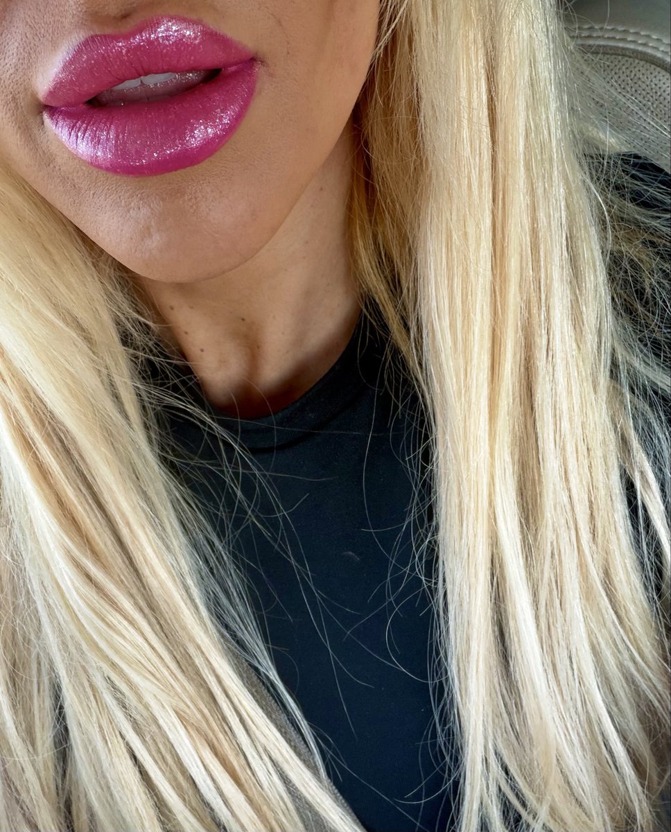 OFPromoHubs's tweet photo. 🍑Get ready to indulge in exclusive content that will leave you craving more🔥

Follow the hotest OnlyFan's Account 👉🏻 @DakotaGraves

#OnlyFans #NSFW #findom #fanvue #nsfwtwt  #findom 
Subscribe Now💦
https://t.co/GfxtVUgp3L https://t.co/ZzDnckkAzV